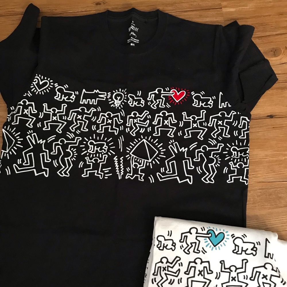 Set: Limited edition Keith Haring x uniqlo tee